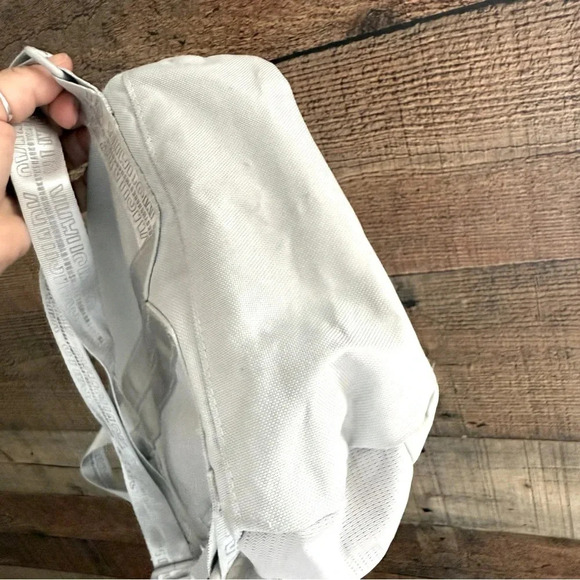 Gymshark Everyday Mini Backpack - Picture 6 of 9